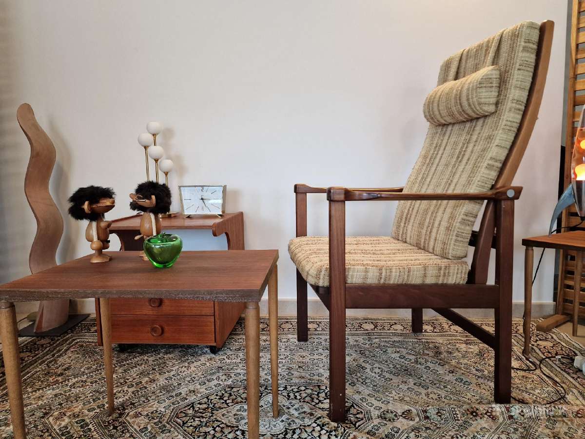 Vintažinis mid century raudonmedžio fotelis - nuotraukos Nr. 30