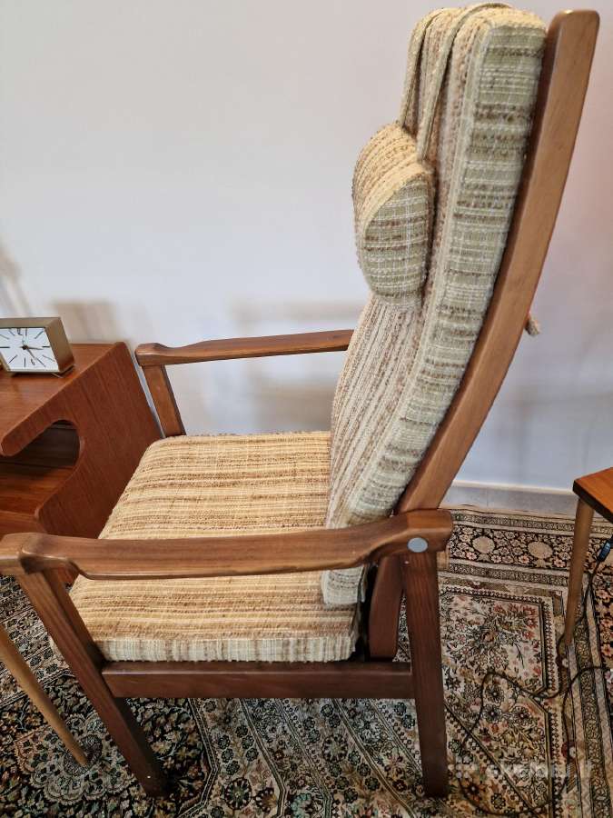 Vintažinis mid century raudonmedžio fotelis - nuotraukos Nr. 32