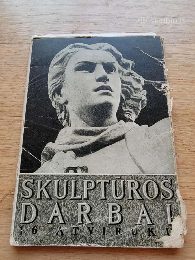 1958m.atvirukų komplektas "Skulptūros darbai"