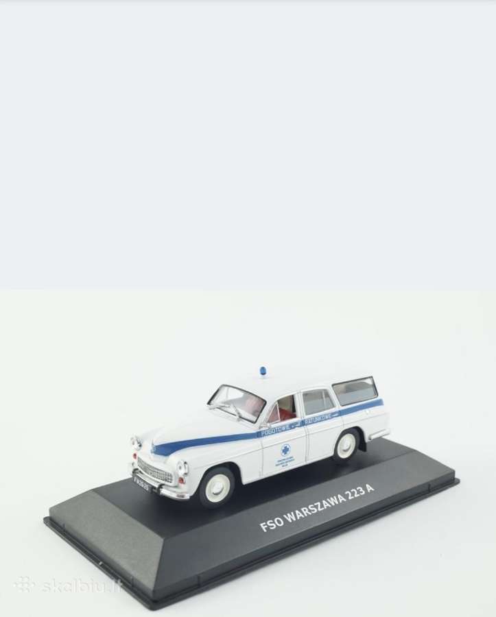 Warszawa 223a Ambulance