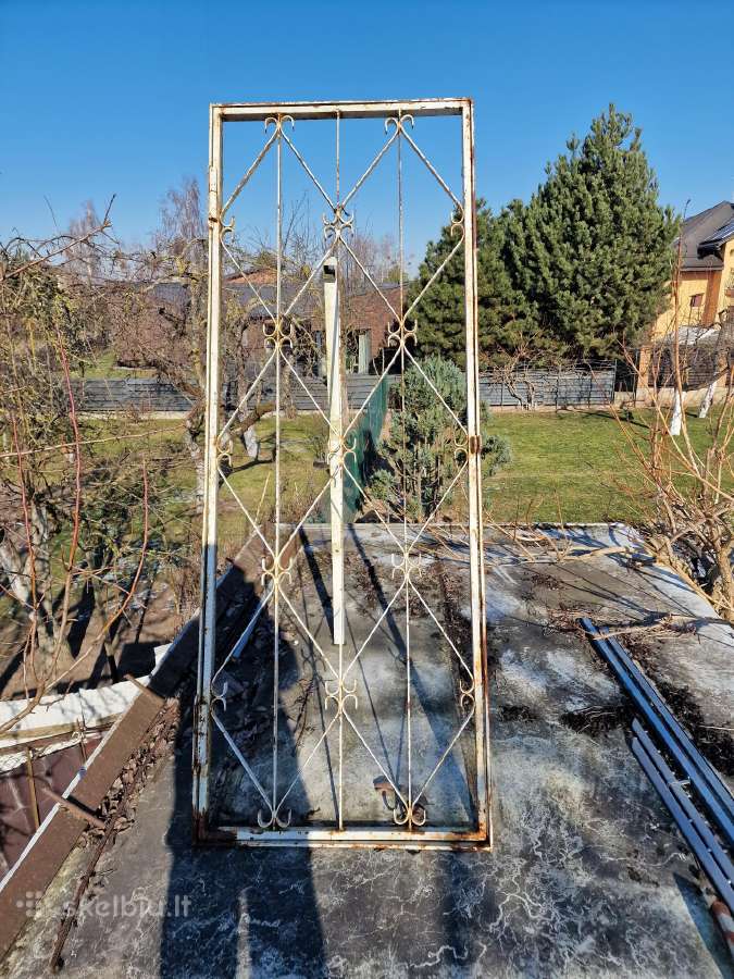 Metaliniai varteliai-durys. - nuotraukos Nr. 3