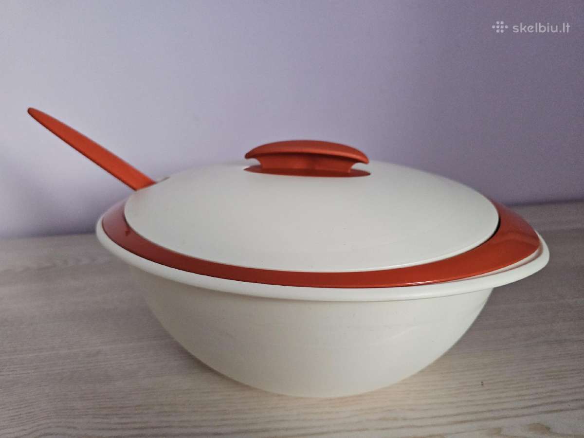 Tupperware iš ekspozicijos