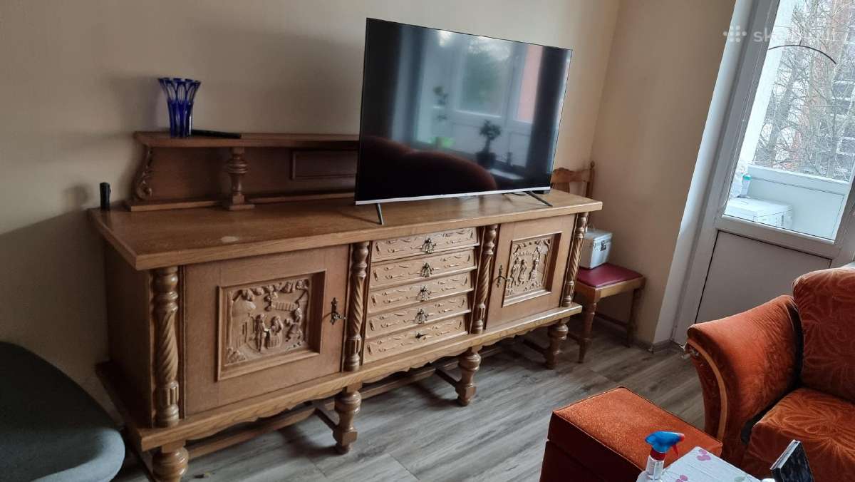 Ąžuoliniai antikvariniai baldai