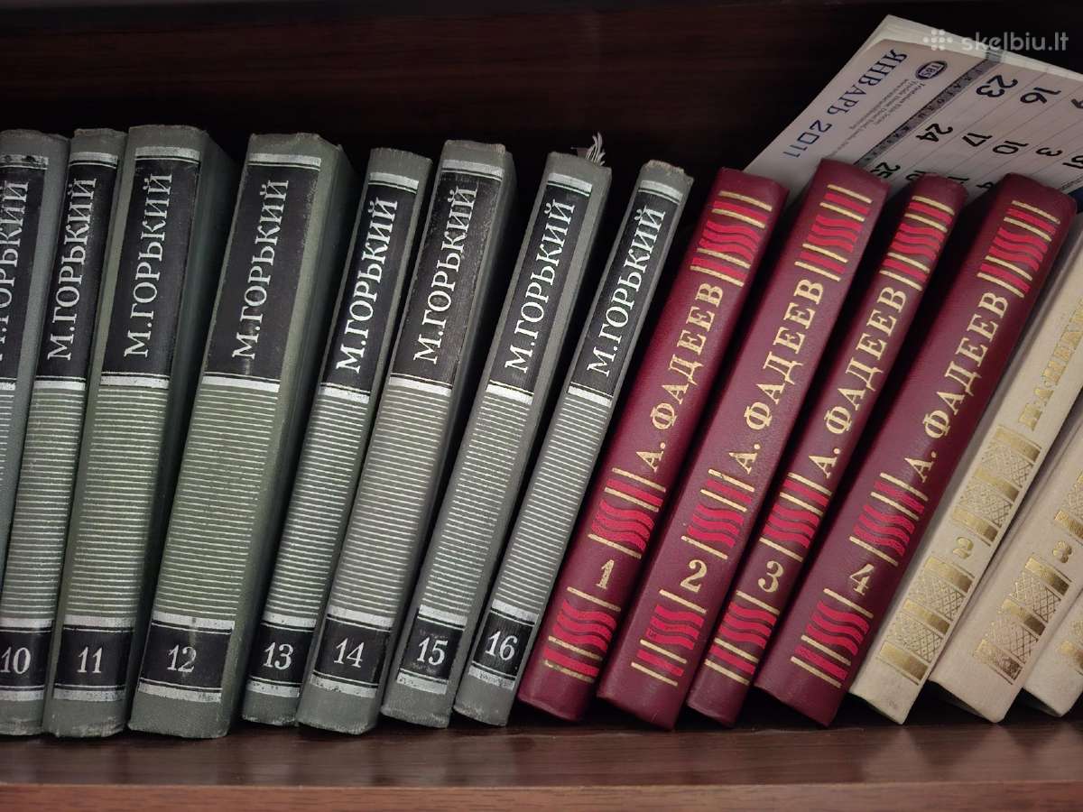 Knygos, naminė biblioteka žymiu autorių ir kūrinių - nuotraukos Nr. 13