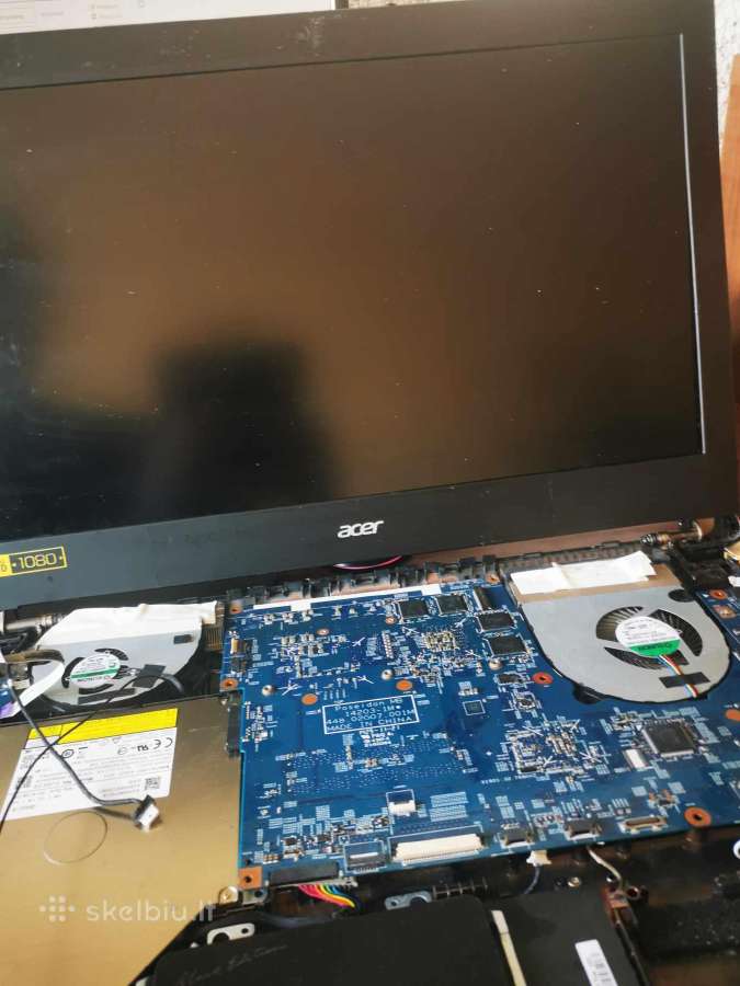 Acer V nitro 17 - nuotraukos Nr. 2