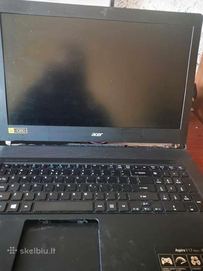 Acer V nitro 17