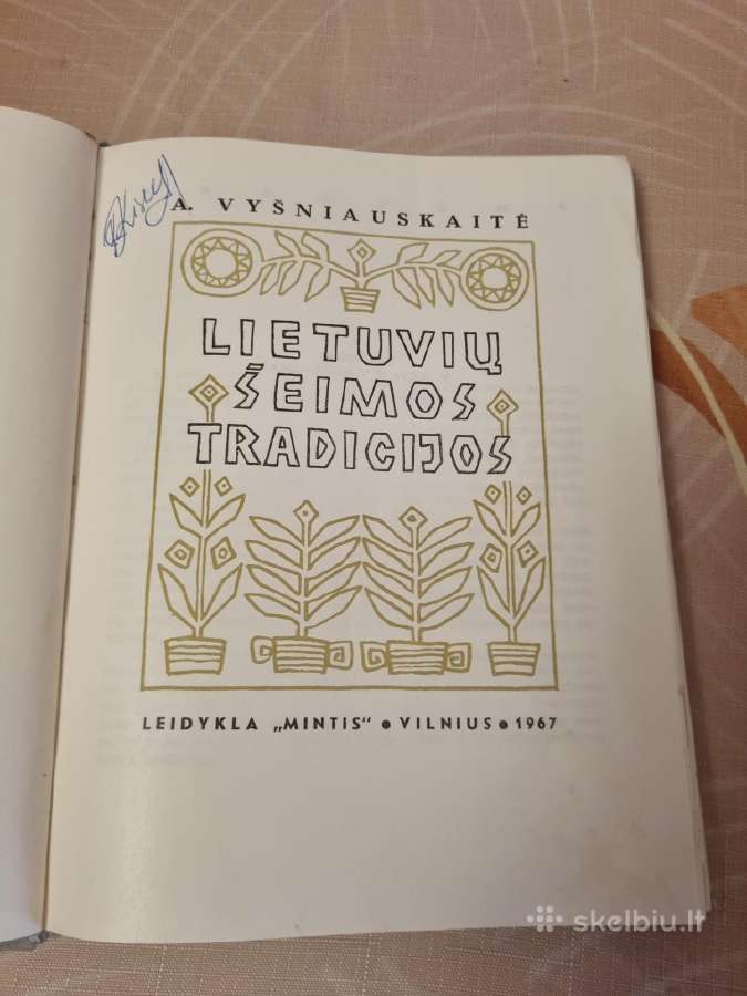 Lietuvių šeimos tradicijos - nuotraukos Nr. 2