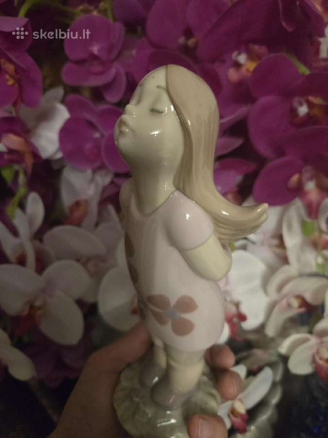 Parduodu statulelie " Mažasis bučynis" - nuotraukos Nr. 5