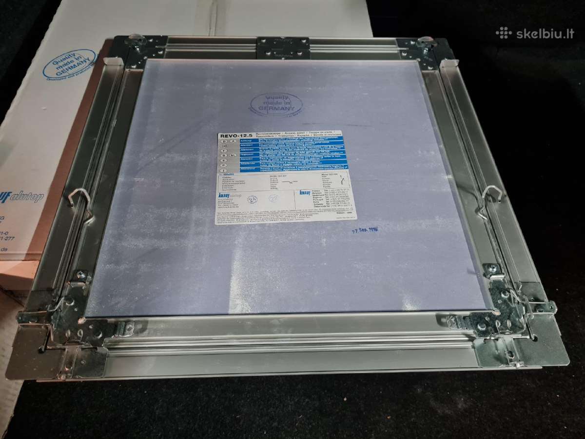 Knauf Revo 40x40 revizinis liukas