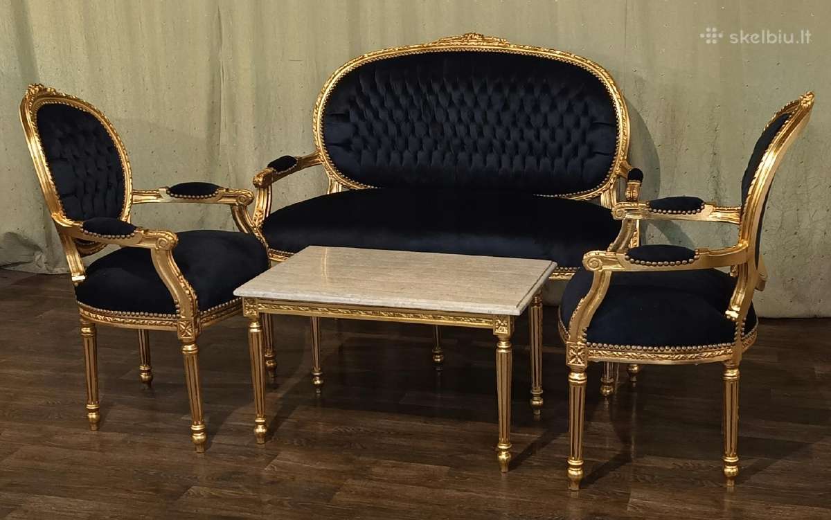 Nauji klasikiniai komplektai