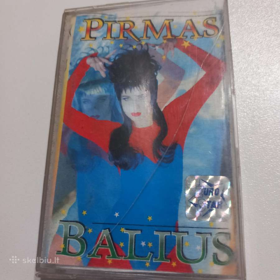 Pirmas balius