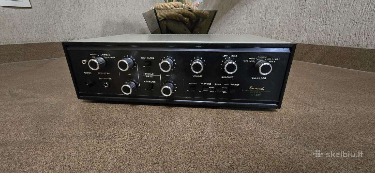 Sansui Au 555