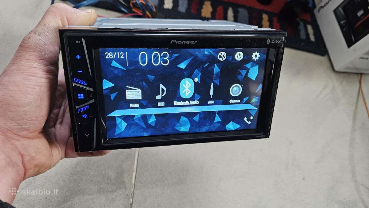 Parduodu pioneer 2dinbt-audio
