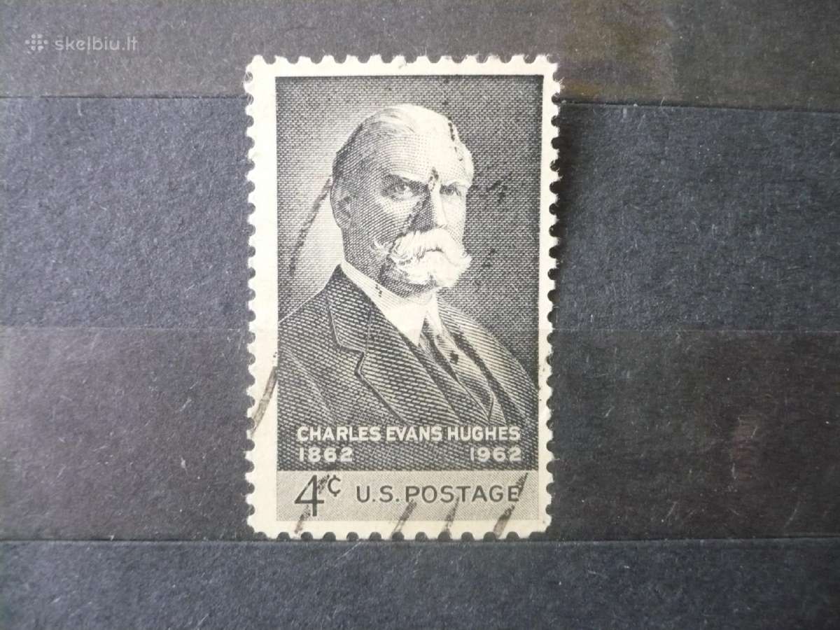 1962 m. Charlesas Evansas Hughesas