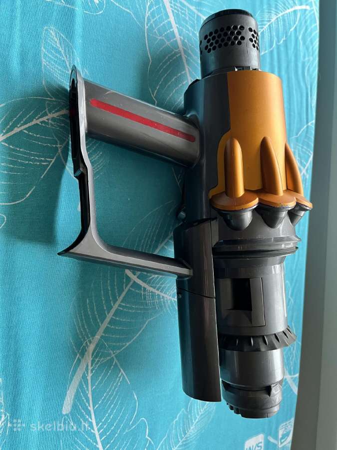 Dyson v12 slim