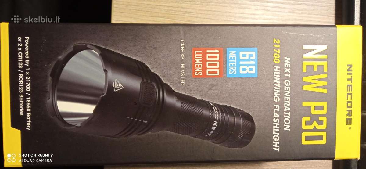 Nitecore prožektorius/zibintuvelis New P30