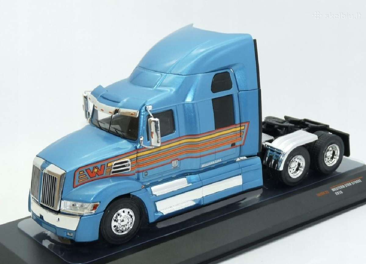 Western Star 5700