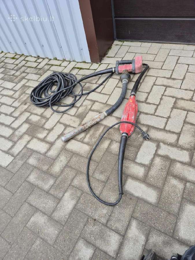 Giluminis betono vibratoriaus impulsinis