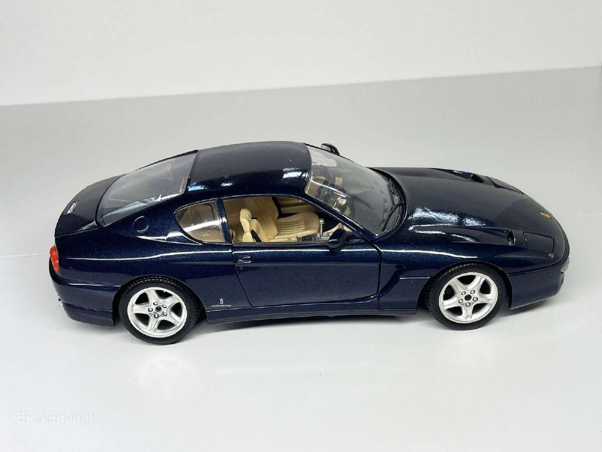 Metalinis Ferrari 456 Gt atsidaro visos dalys 1:18 - nuotraukos Nr. 3