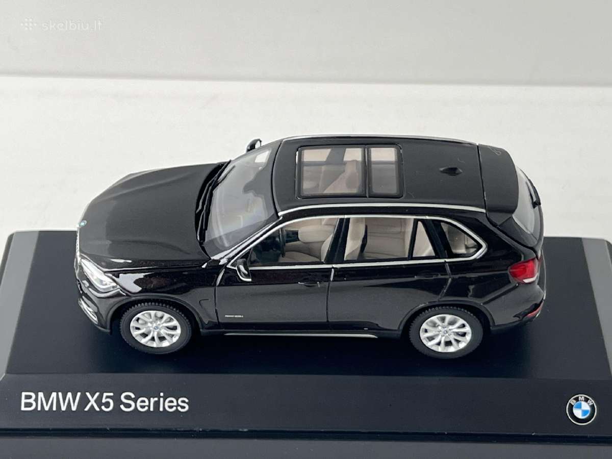 Bmw X5 1:43 - nuotraukos Nr. 3