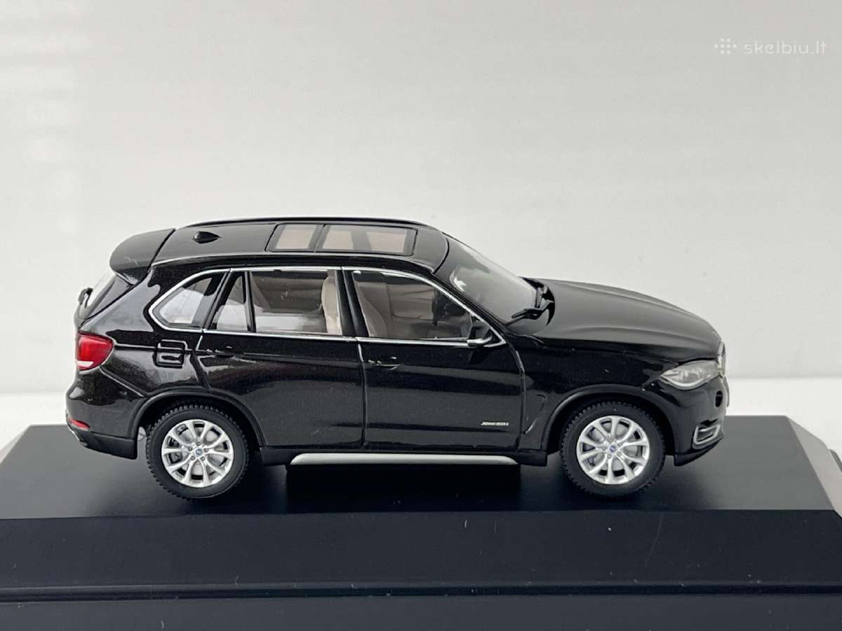Bmw X5 1:43 - nuotraukos Nr. 7