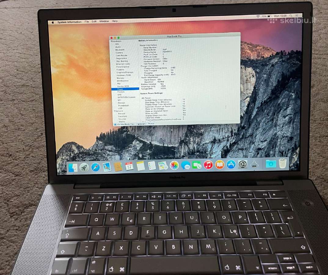 MacBook pro 15. neblogo stovio