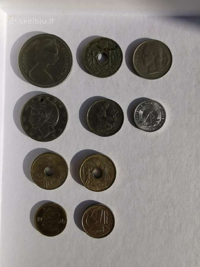 Monetos, Europa, Afrika