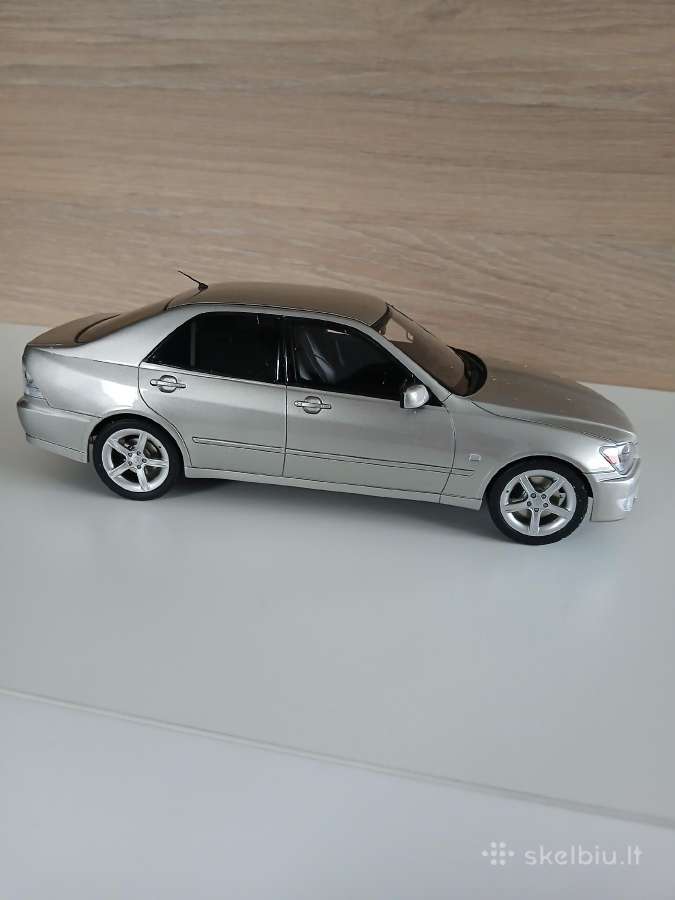 Lexus Is 200 1:18 - nuotraukos Nr. 5