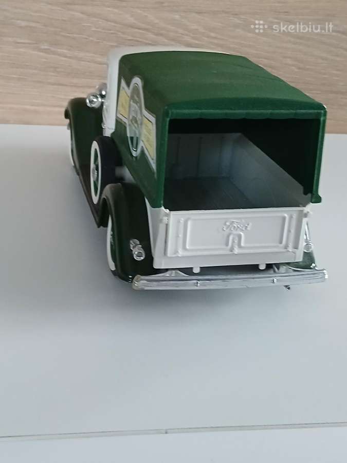 Ford v 8 1:18 - nuotraukos Nr. 4