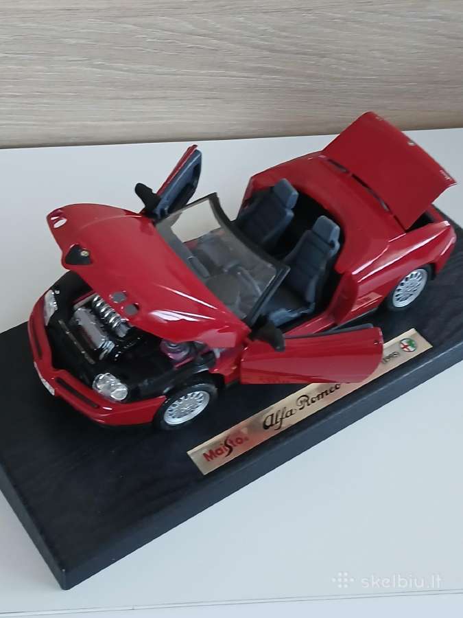 Alfa Romeo Spyder 1995 m 1:18 - nuotraukos Nr. 2