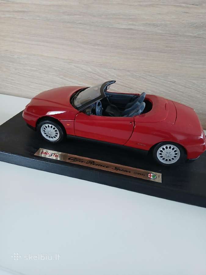 Alfa Romeo Spyder 1995 m 1:18 - nuotraukos Nr. 4