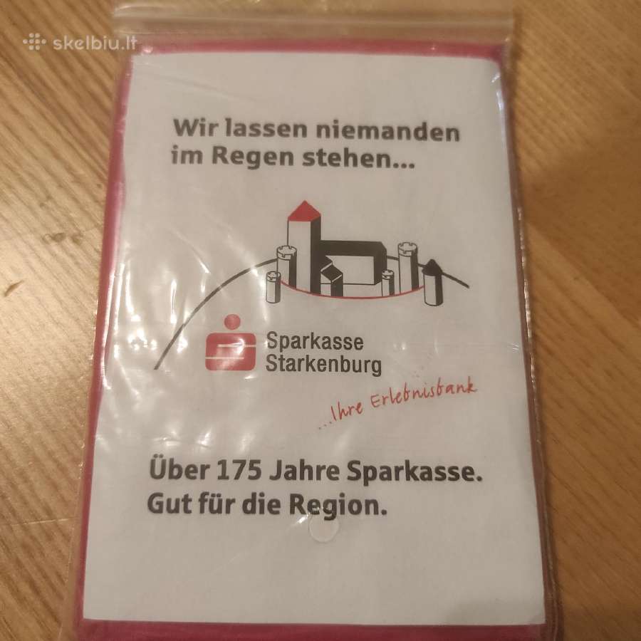 Apsiaustas nuo lietaus
