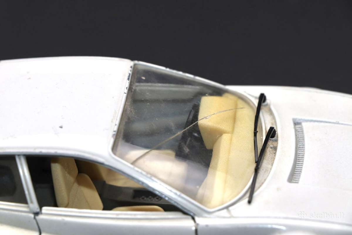 Automobilis "Ferrari", Italija kaina 10 eurų - nuotraukos Nr. 8