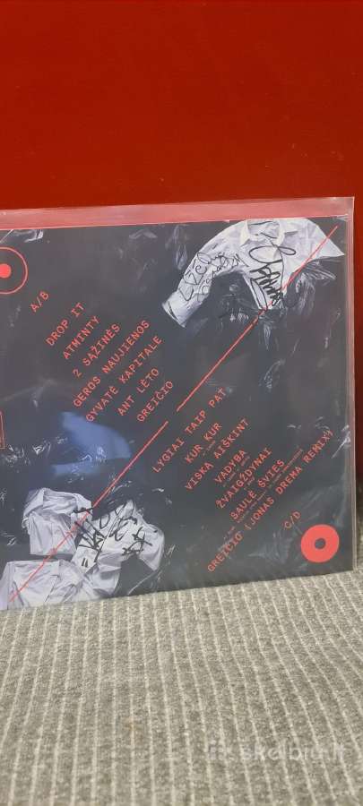 Visi nauji lp.su muzikantu autografais - nuotraukos Nr. 19