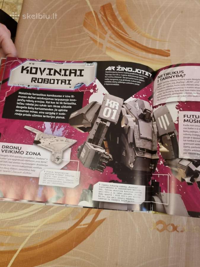 Robotai papildytos realybės knyga - nuotraukos Nr. 5