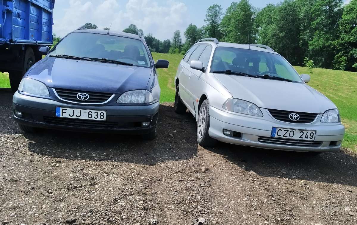 Toyota Avensis automobilio nuoma Kaune - nuotraukos Nr. 3