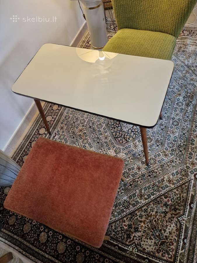 Vintažinis Mid Century bukmedžio pufas - nuotraukos Nr. 24