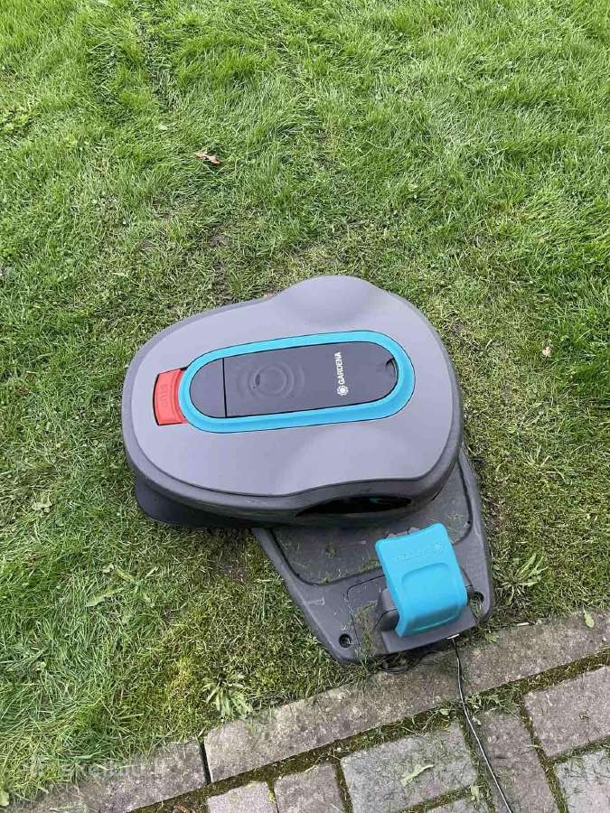 Vejos pjovimo robotų instaliavimas, konsultacija - nuotraukos Nr. 19