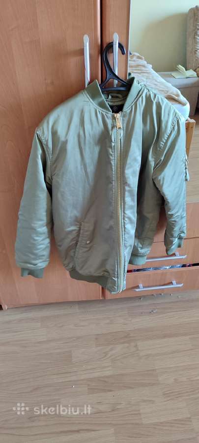 Bomber stiliaus striukė Xs/s dydžio - nuotraukos Nr. 3