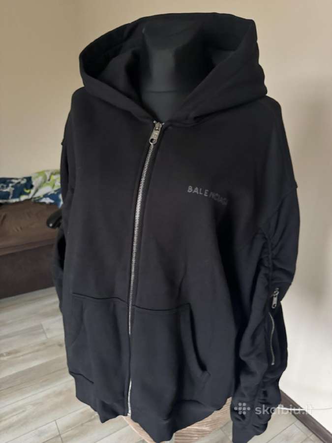 Balenciaga dzemperis - nuotraukos Nr. 10
