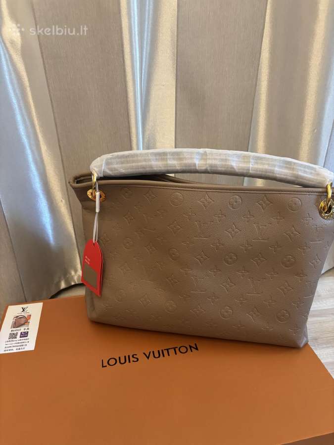Louis V**tton rankinė