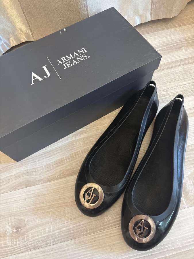 Armani Jeans bateliai