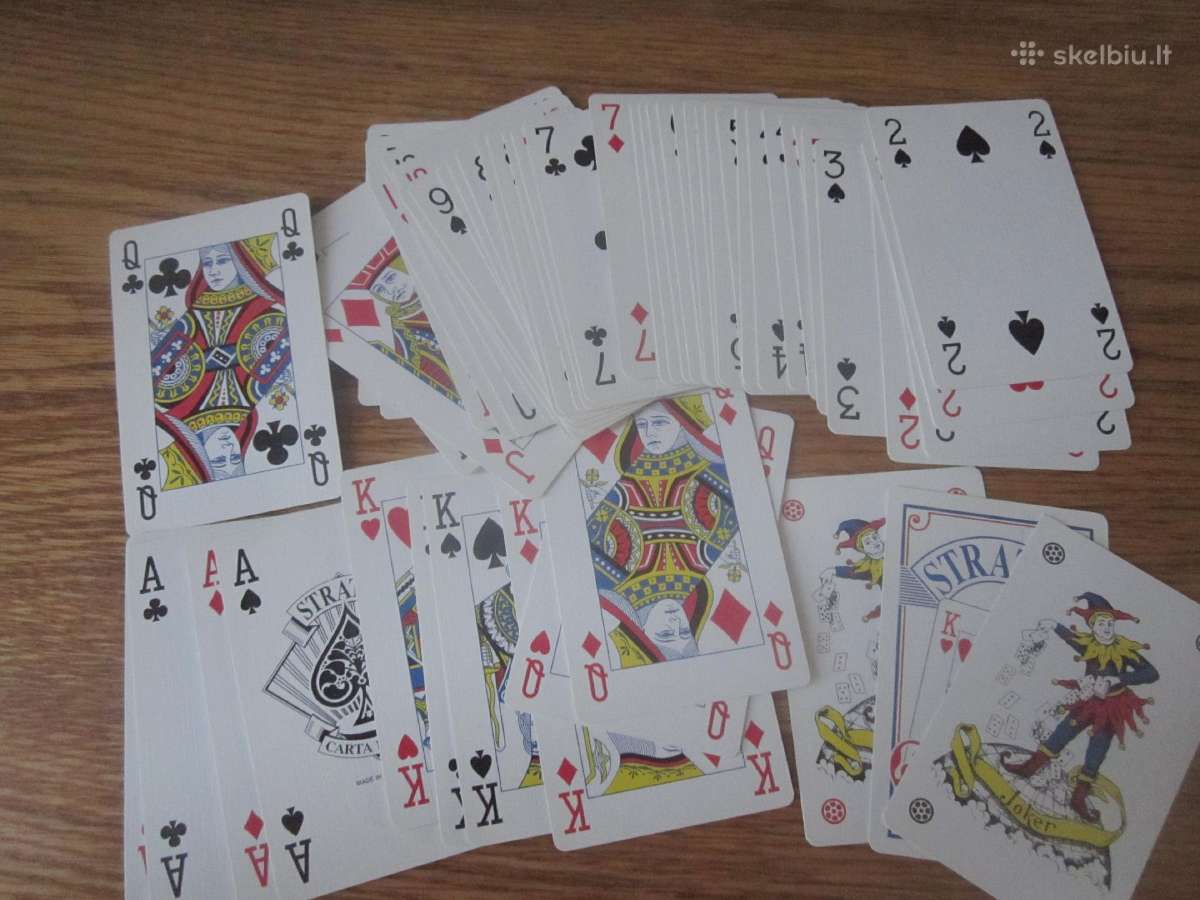 Šaškės,kortos,domino,akiniai,šalmai,kamuolys - nuotraukos Nr. 8