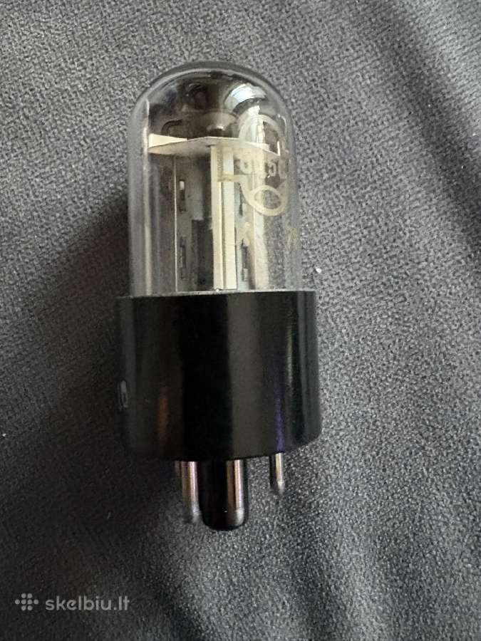 Nos 6u5c (6ц5с) tiesinio maitinimo lempa - nuotraukos Nr. 2