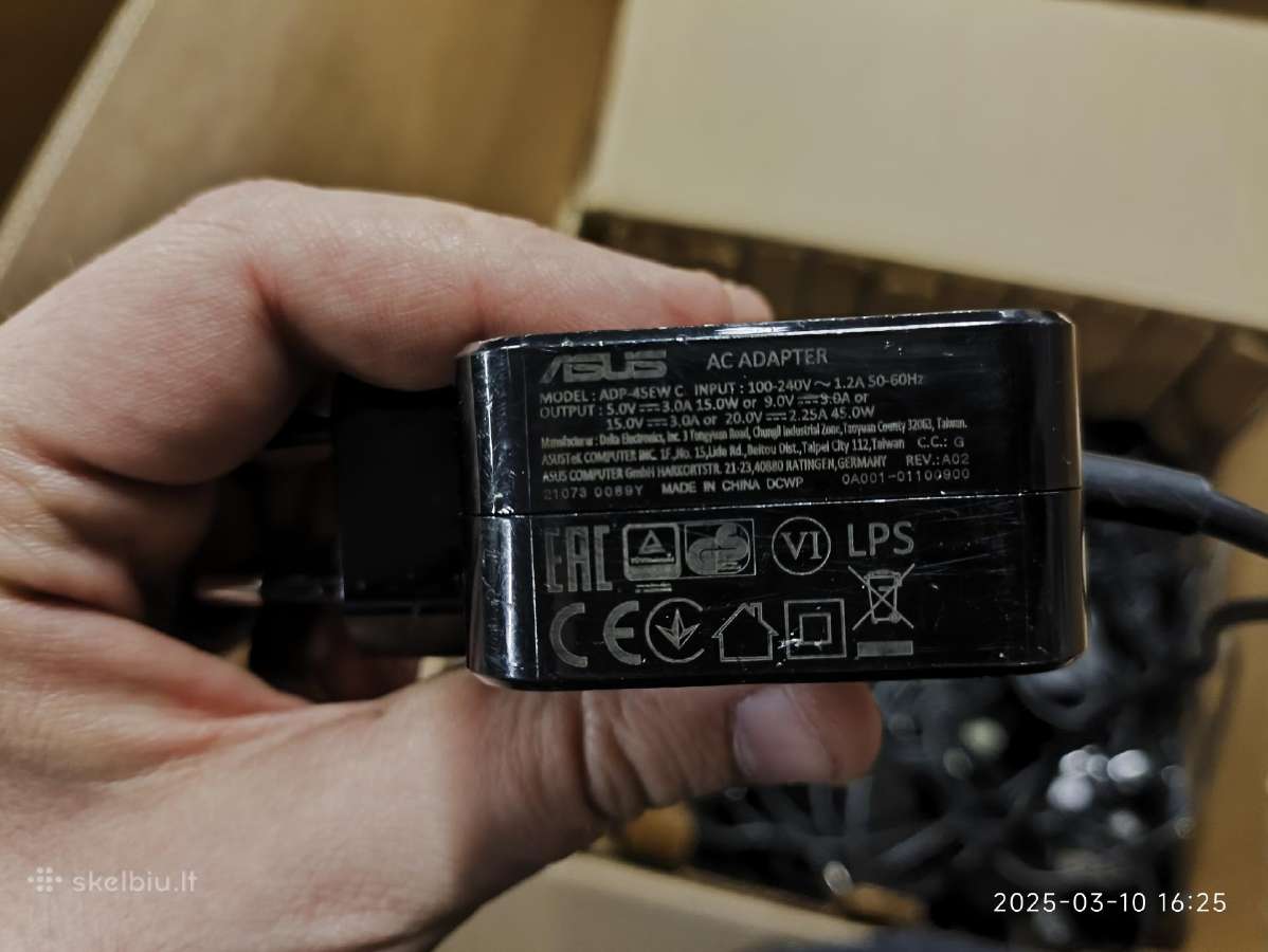 Asus Type C 45w įkrovikliai Nuo 1vnt iki 620vnt