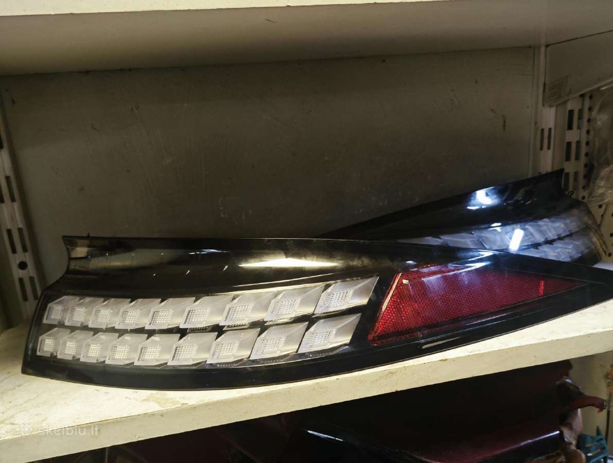 Greitas Galinių žibintų, Auto perdarymas JAV - Eu
