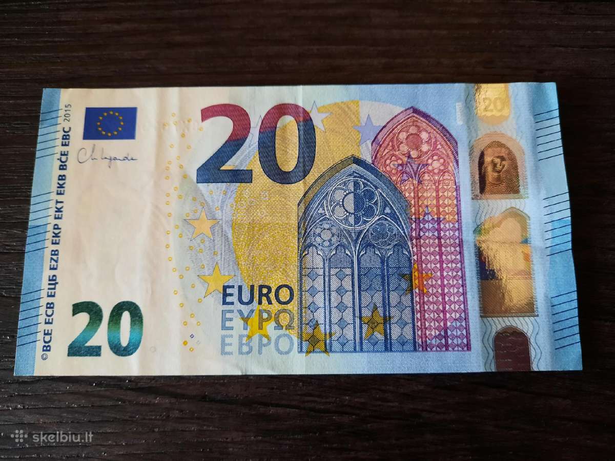 Euru banknotai įdomiais numeriais
