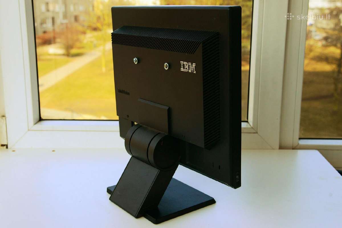 Parduodamas monitorius Ibm Thinkvision T115 15" - nuotraukos Nr. 2