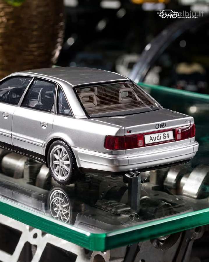 Audi S4 - nuotraukos Nr. 4