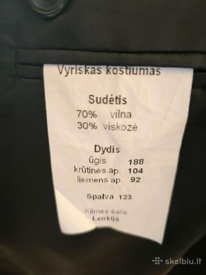 Vyriškas kostiumas - nuotraukos Nr. 3